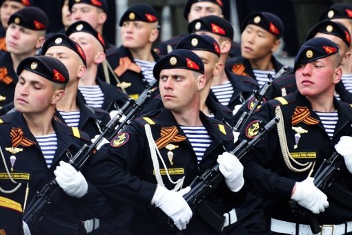 俄罗斯和美国谁厉害?