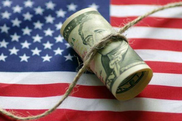 中美贸易战一触即发,对美国人的生活有什么影响呢?