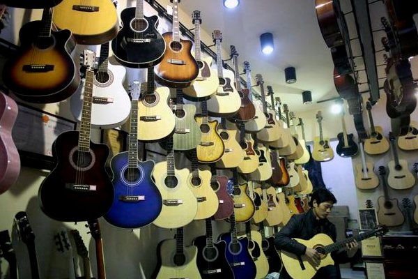 吉他什么牌子好?求推荐