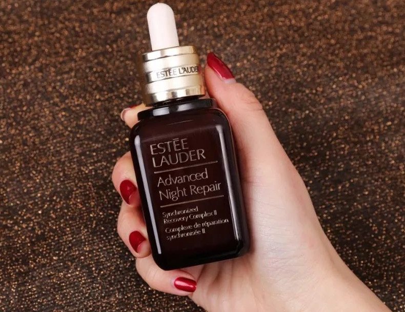 娇韵诗精华和雅诗兰黛精华哪个好?