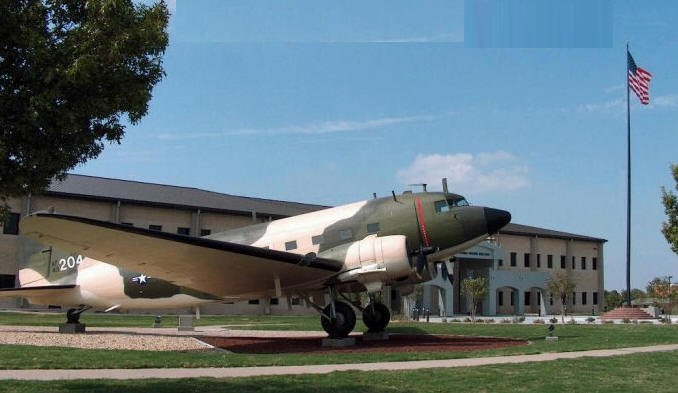 美国什么型号的战斗机被中国击落?