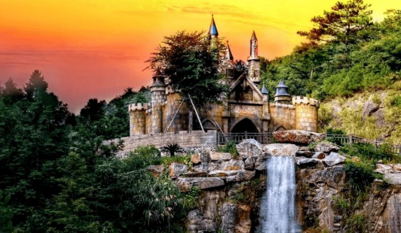 磐安风崖谷跟灵江源哪个更好玩？