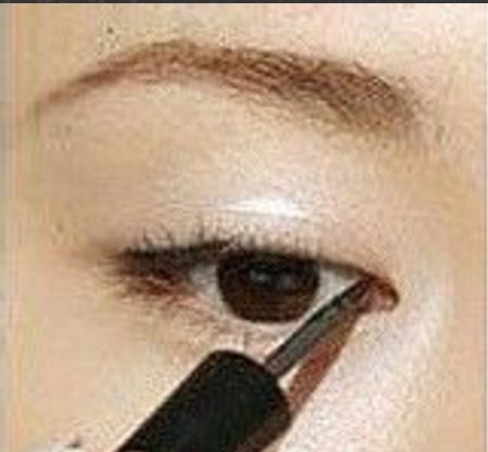 正确护肤步骤以及化妆步骤？