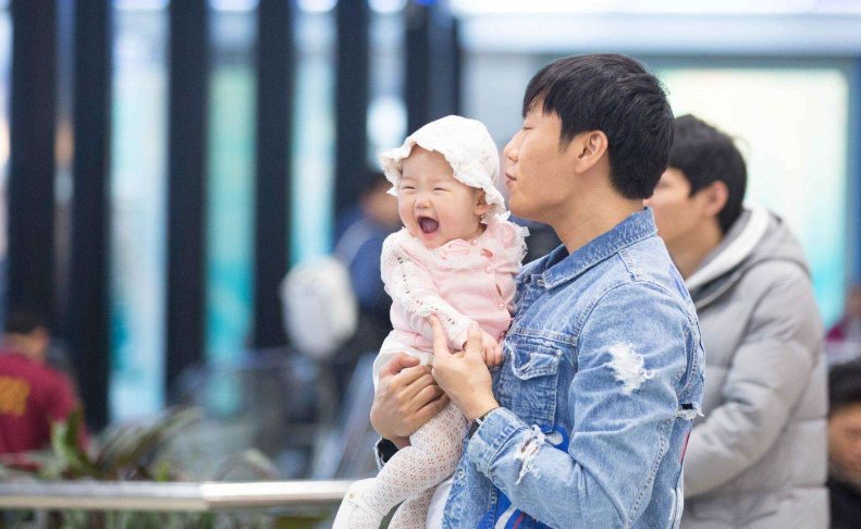 秦昊与伊能静如何认识的，你们在什么情况下相识，现在又过着什么生活？