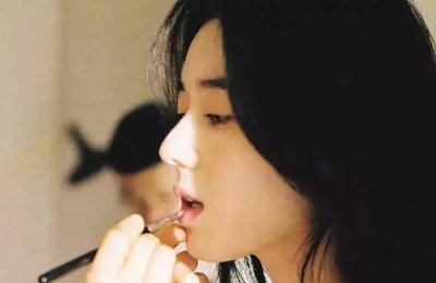 抖音上霸气的句子有哪些?