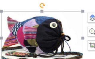 EXCEL中如何将图片与文本框组合起来?