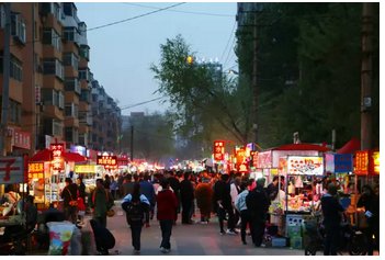 彩电塔夜市什么时间结束啊？