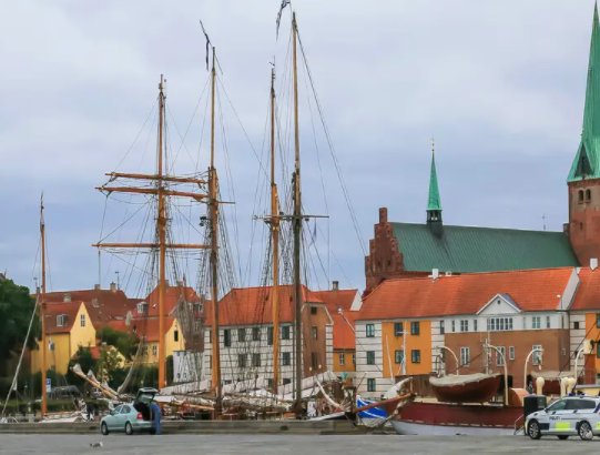 全球幸福指数排名前十的国家都有哪些？