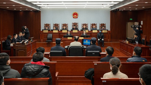 上海车祸致5死，司机被判死刑，造成这起车祸的原因是什么？