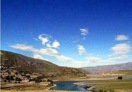 印尼爪哇谷洞到底隐藏着什么秘密，为什么去过的人都会被“吃掉”？