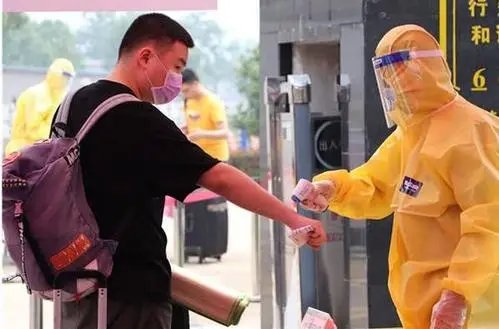 北京本轮疫情19例本地病例平均年龄61岁,这些感染者的病情严重吗?