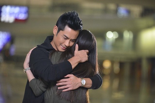 问下各位小姐姐，你们都是怎么追男生的