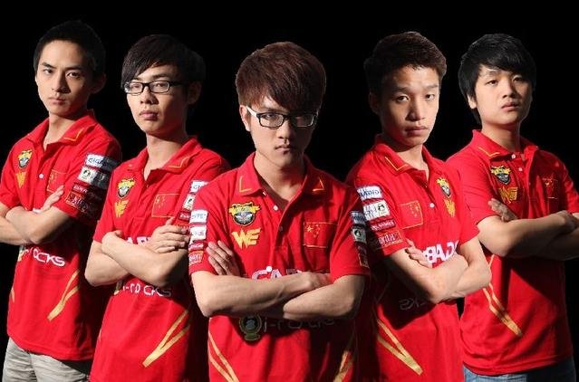 为什么微笑以前被称为“LOL世界第一ADC”？