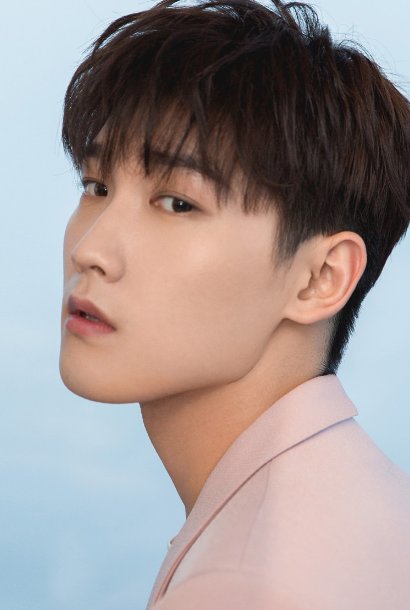 邢昭林新恋情疑似曝光，对方是谁？也是圈内人吗？