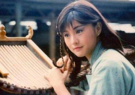 杨丽菁靠整容驻颜，李赛凤老到“认不出”，你怎么看？