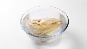 【简单作】绍兴醉鸡的经典做法？