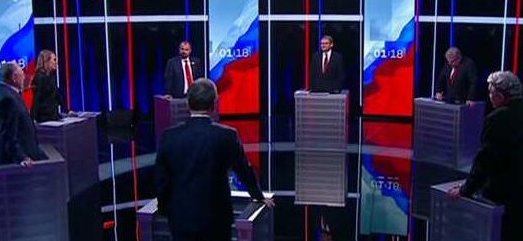 俄大选电视辩论为何会出现闹剧？