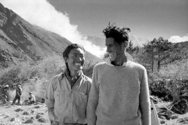 登上珠穆朗玛峰的人都有哪些？