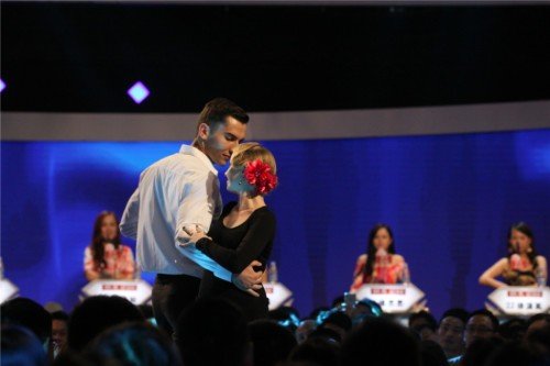 非诚勿扰伊斯朗伊丽娜结婚了吗!