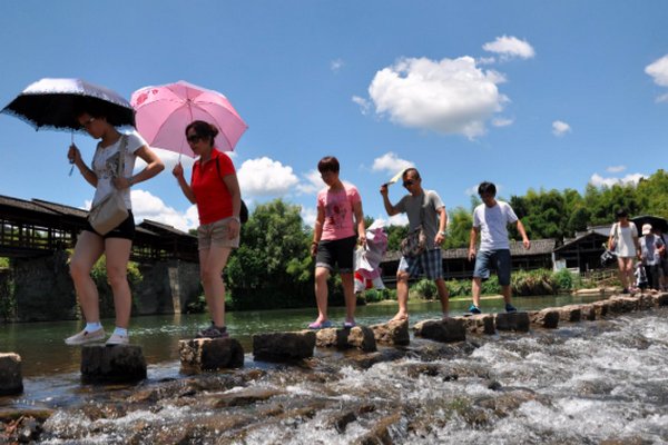 福建驴友越未开发海岸线1死1伤，为何驴友都喜欢玩挑战未知区域？