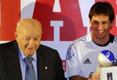 为什么迪斯蒂法诺是齐名贝利马拉多纳的球王