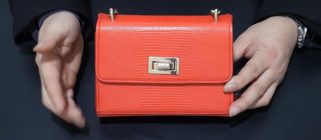 漆皮包如何清洁