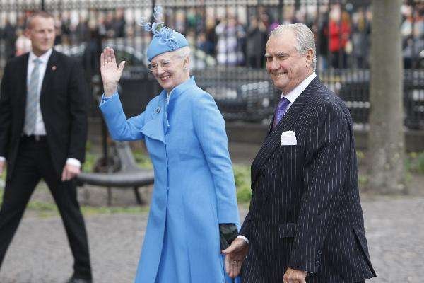 丹麦首富的孩子意外去世，亿万家产最有可能由谁来继承？