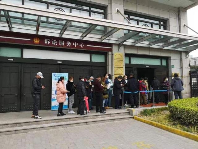 上海车祸致5死，司机被判死刑，造成这起车祸的原因是什么？