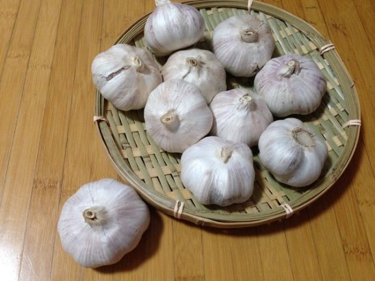 腊八蒜怎么腌制才能又脆又绿？