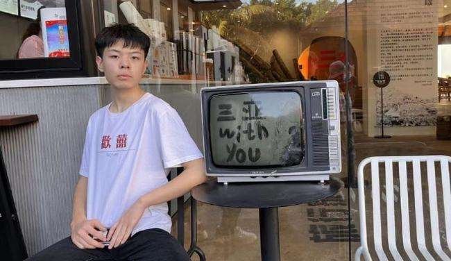 寻亲男孩刘学州再遭抛弃，他该如何在亲情和法律之间平衡？