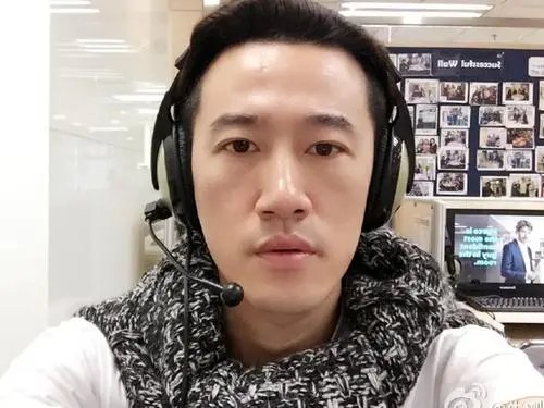 功勋李东海的扮演者