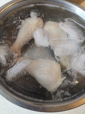 【简单作】绍兴醉鸡的经典做法？