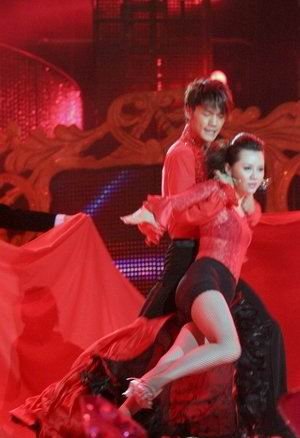 王优嘉的个人经历