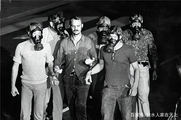 “瑞典银行绑架案”:4名人质保护罪犯,其中一名与罪犯恋爱,后来怎样?