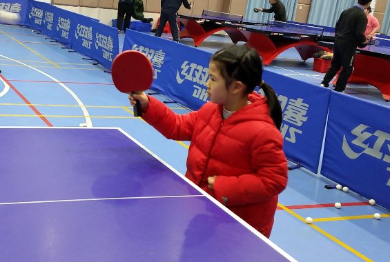 你如何看待石家庄一小学培养出4位世界冠军这件事?