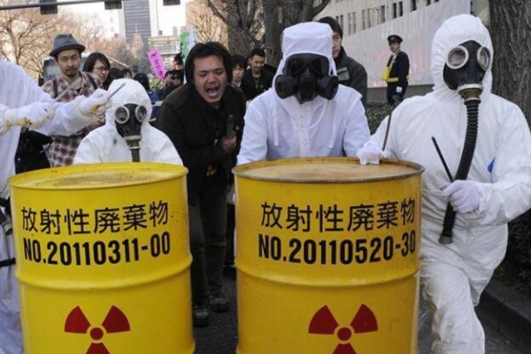 韩国总统文在寅欲起诉日本核污水入海，你支持他的举动吗？