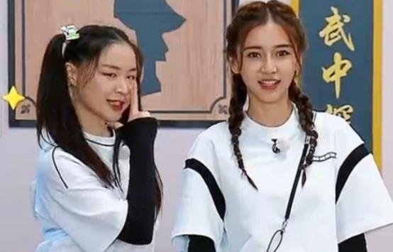 盘点娱乐圈中的同学关系，何炅的同学全是圈内大佬级别的人物，都有谁？