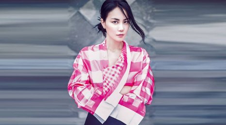 港媒曝王菲为谢霆锋产子，疑生产照流出，俩人近况说出实情，实情是什么？