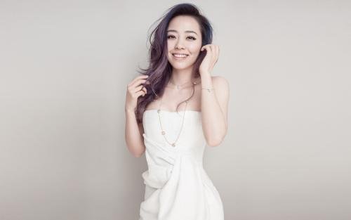 张靓颖为什么会在自己的演唱会求婚一个离过婚的男人？