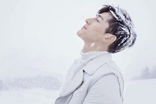 《猎场》的收视率一般，是胡歌的演技下降了还是剧情一般？