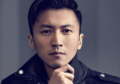 港媒曝王菲为谢霆锋产子，疑生产照流出，俩人近况说出实情，实情是什么？