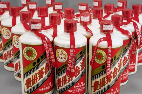 茅台应声大跌670亿，究竟发生了什么？