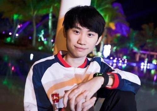 doinb直播间人气骤降，究竟发生了什么事？