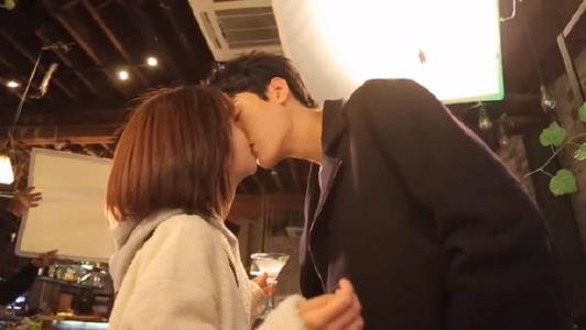 乔欣和龚俊的吻戏路透曝光，你觉得他们之间的cp感如何？