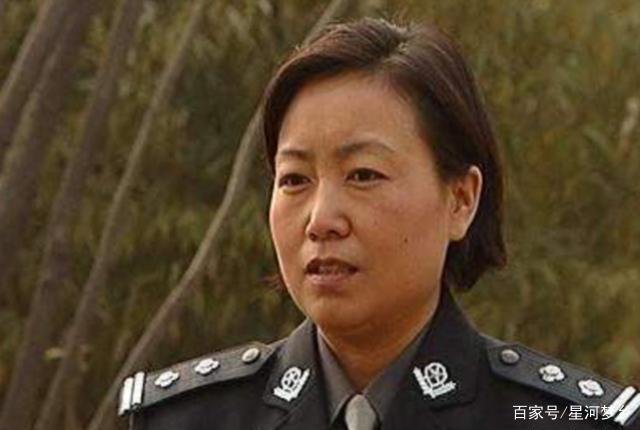 “一等功臣”任长霞,40岁因公殉职,唯一儿子近况如何?