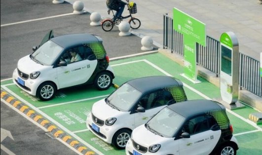 上海怎么租电动共享汽车？