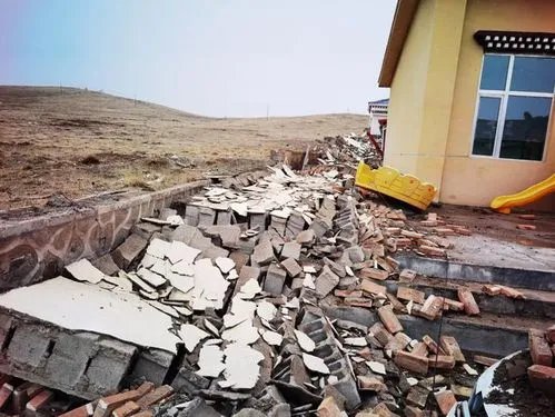 青海1小时内连震5次，西安等多地有震感，导致地震的因素有哪些？