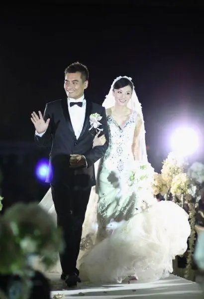 章龄之纪念与陈龙结婚十周年，他们之间的感情有多甜蜜？
