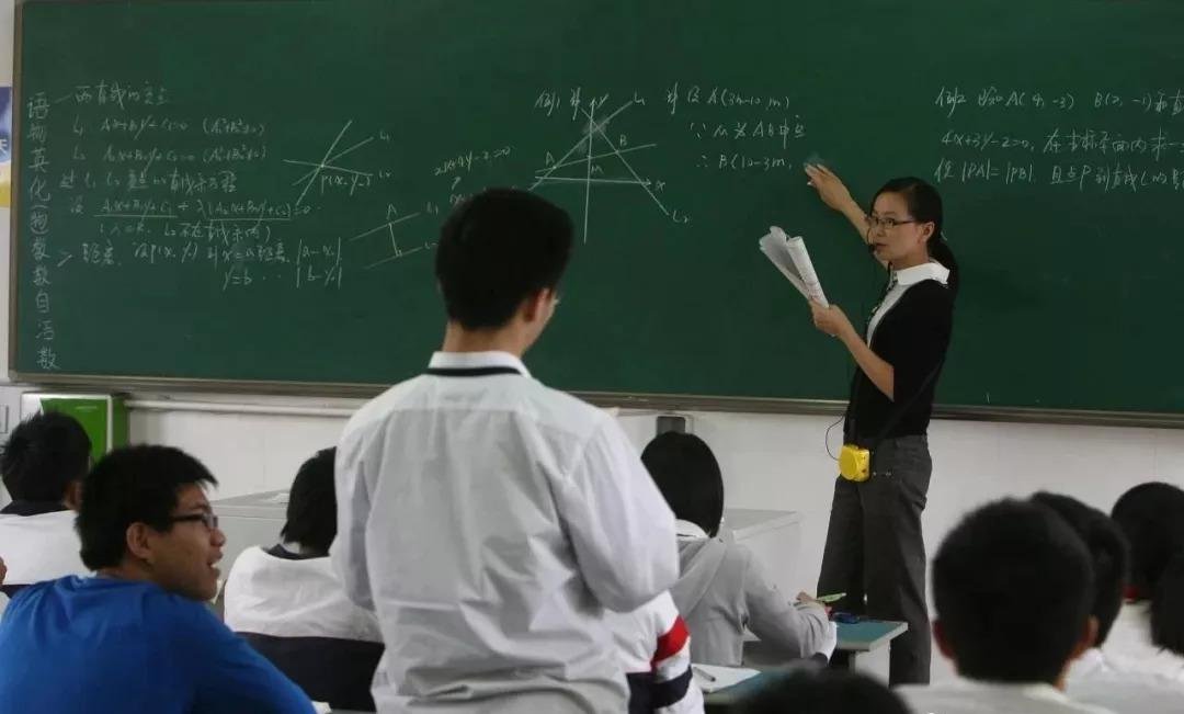 内蒙古某中学老师“分数银行”开业，这种方法你支持吗？