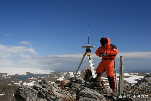 哀牢山遇难队员携带的RTK能用于求救吗？